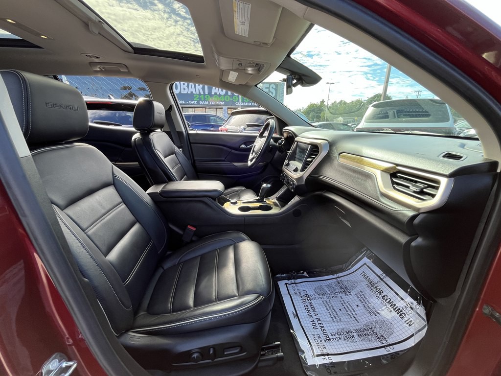 2018 GMC Acadia Image 10