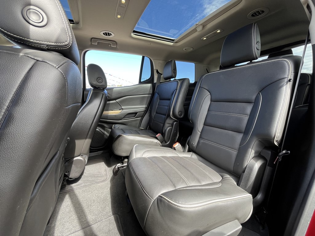 2018 GMC Acadia Image 13