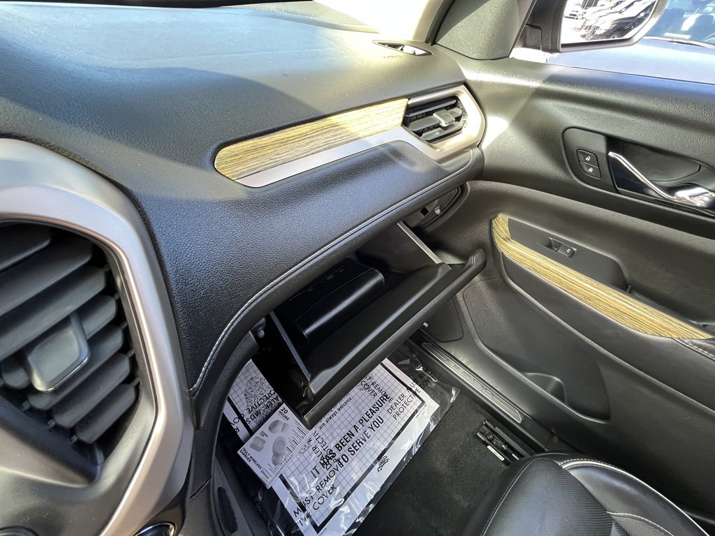 2018 GMC Acadia Image 22
