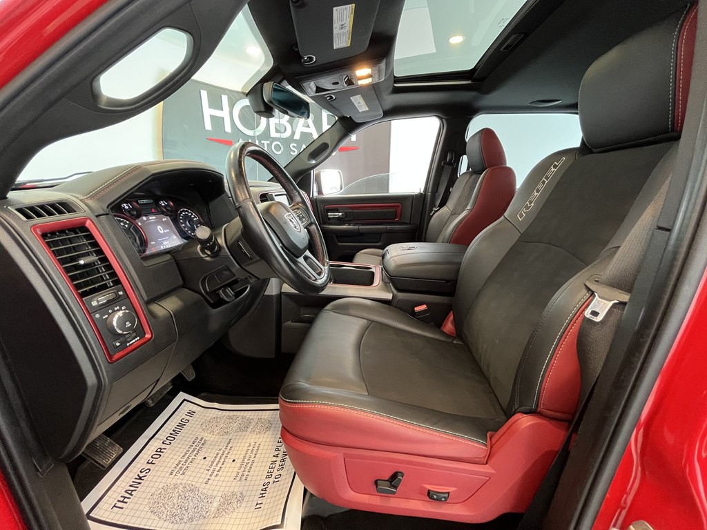 2015 RAM 1500 Image 7
