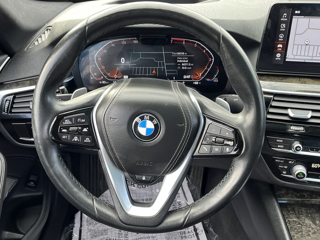 2022 BMW 5 Series Image 23