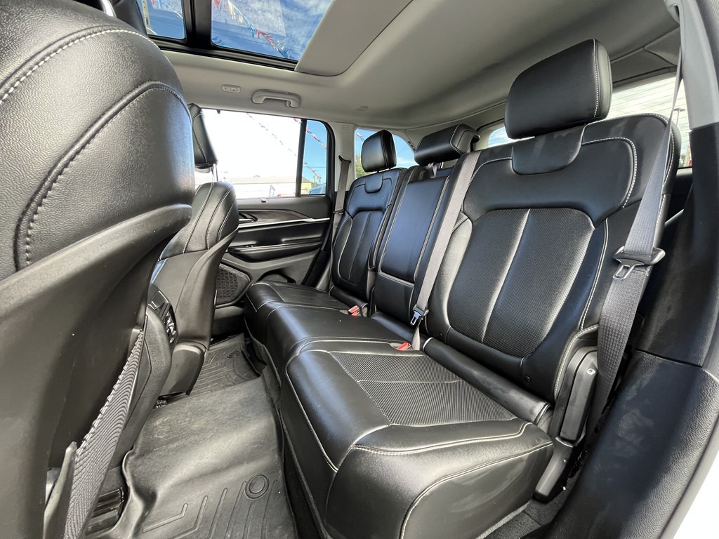 2023 Jeep Grand Cherokee Image 14