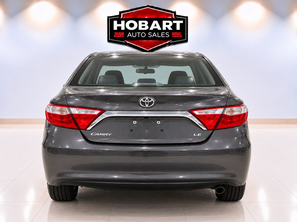 2017 Toyota Camry Image 5