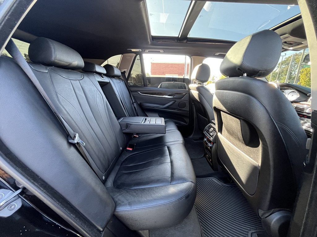 2016 BMW X5 Image 16
