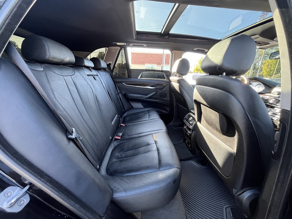 2016 BMW X5 Image 17