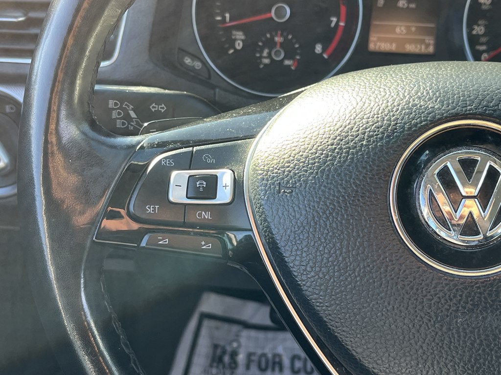 2018 Volkswagen Passat Image 26