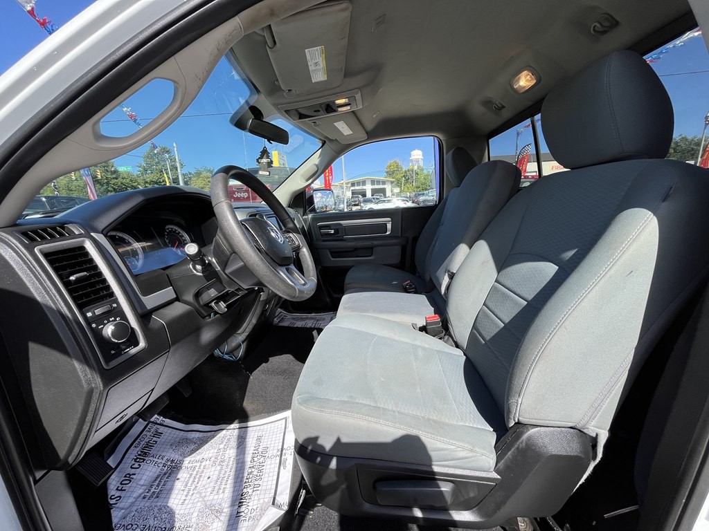 2019 RAM 1500 Image 9