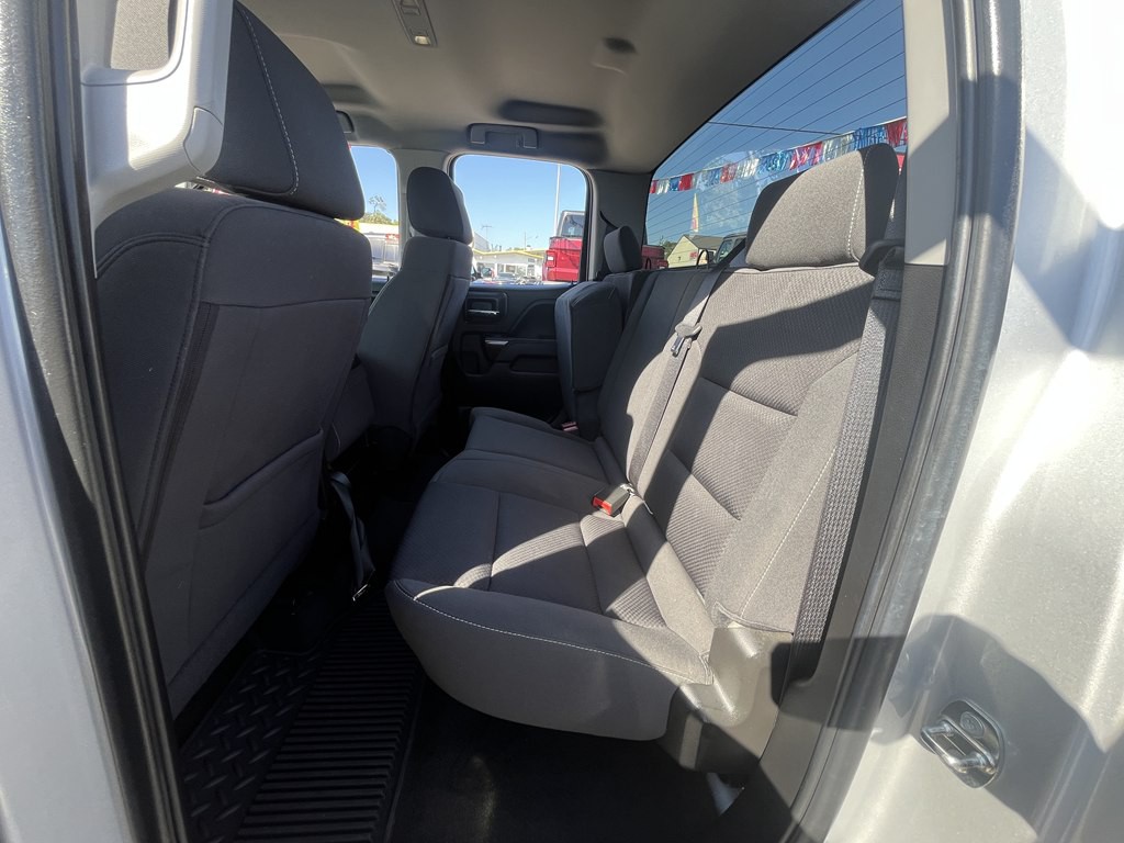 2018 GMC Sierra Image 14
