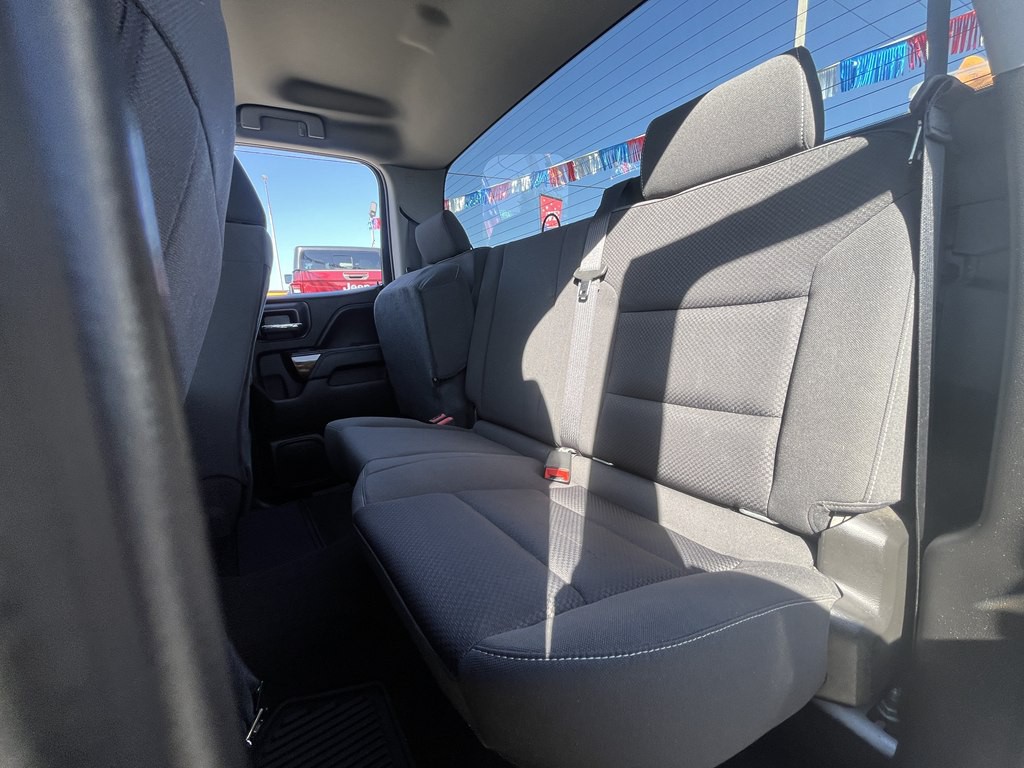 2018 GMC Sierra Image 15