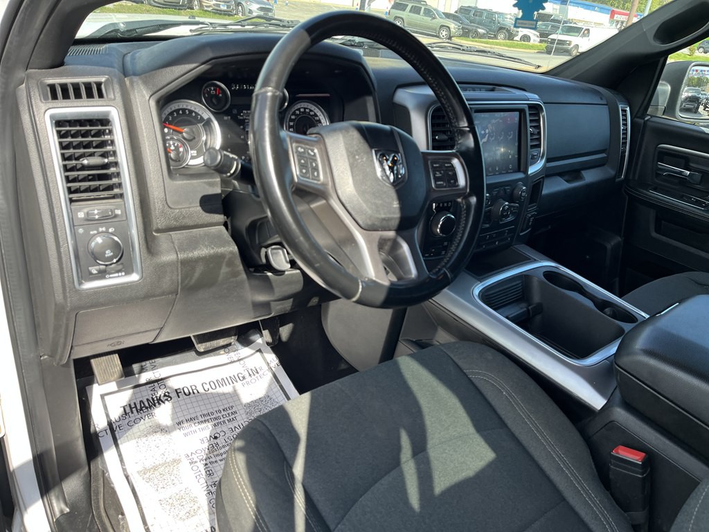 2021 RAM 1500 Image 9