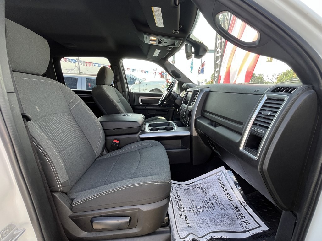 2021 RAM 1500 Image 11