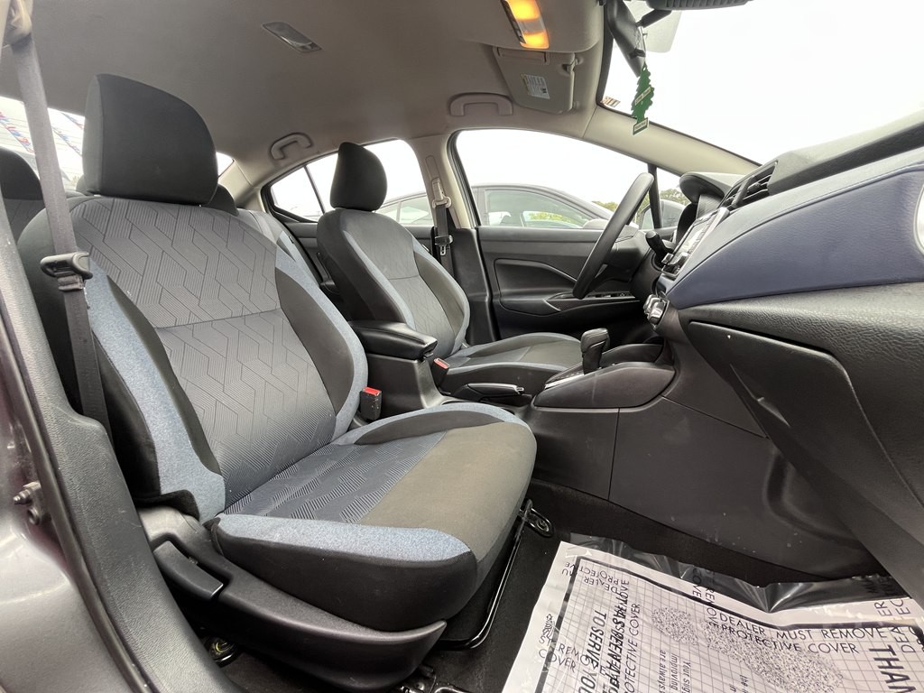 2024 Nissan Versa Image 9