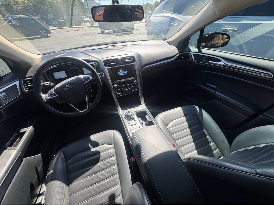 2017 Ford Fusion Image 8
