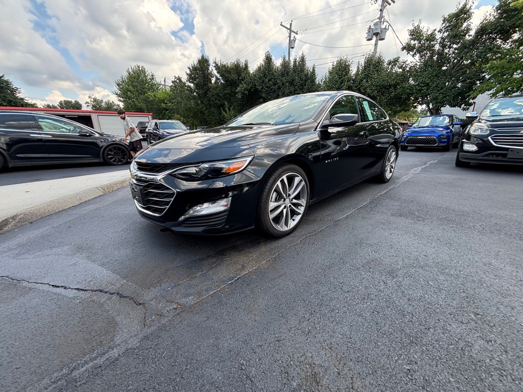 2023 Chevrolet Malibu Image 3