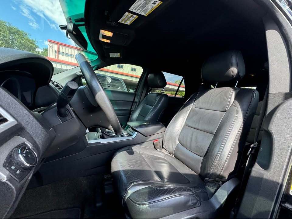 2013 Ford Explorer Image 9