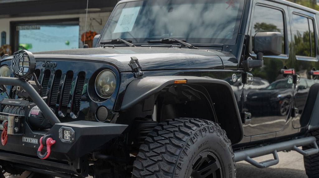 2014 Jeep Wrangler Unlimited Image 2