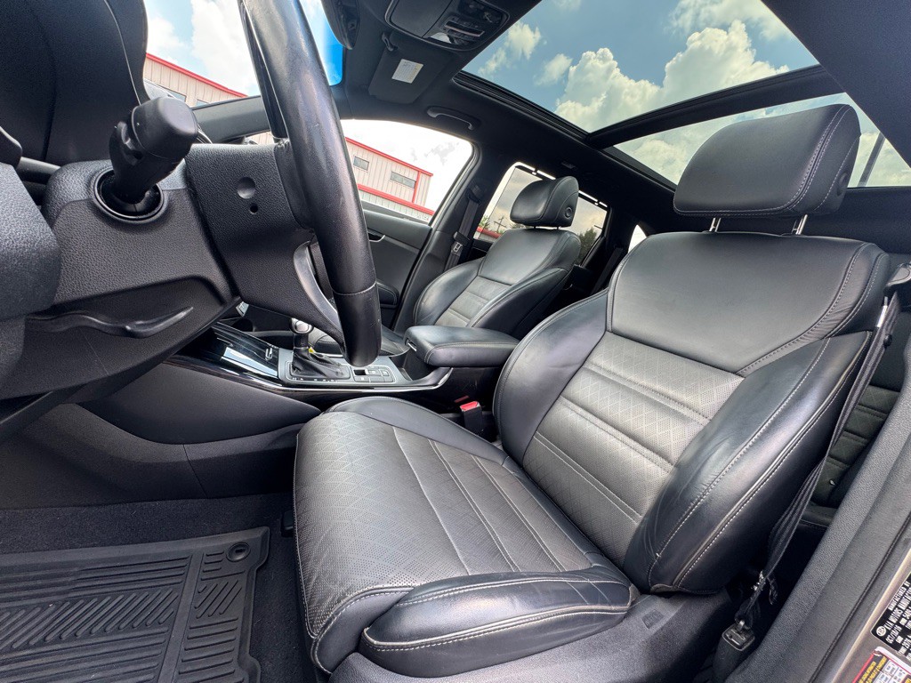 2017 Kia Sorento Image 9