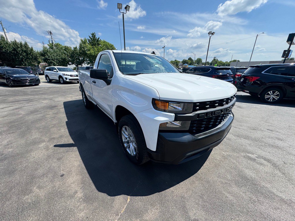 2021 Chevrolet Silverado 1500 Image 2