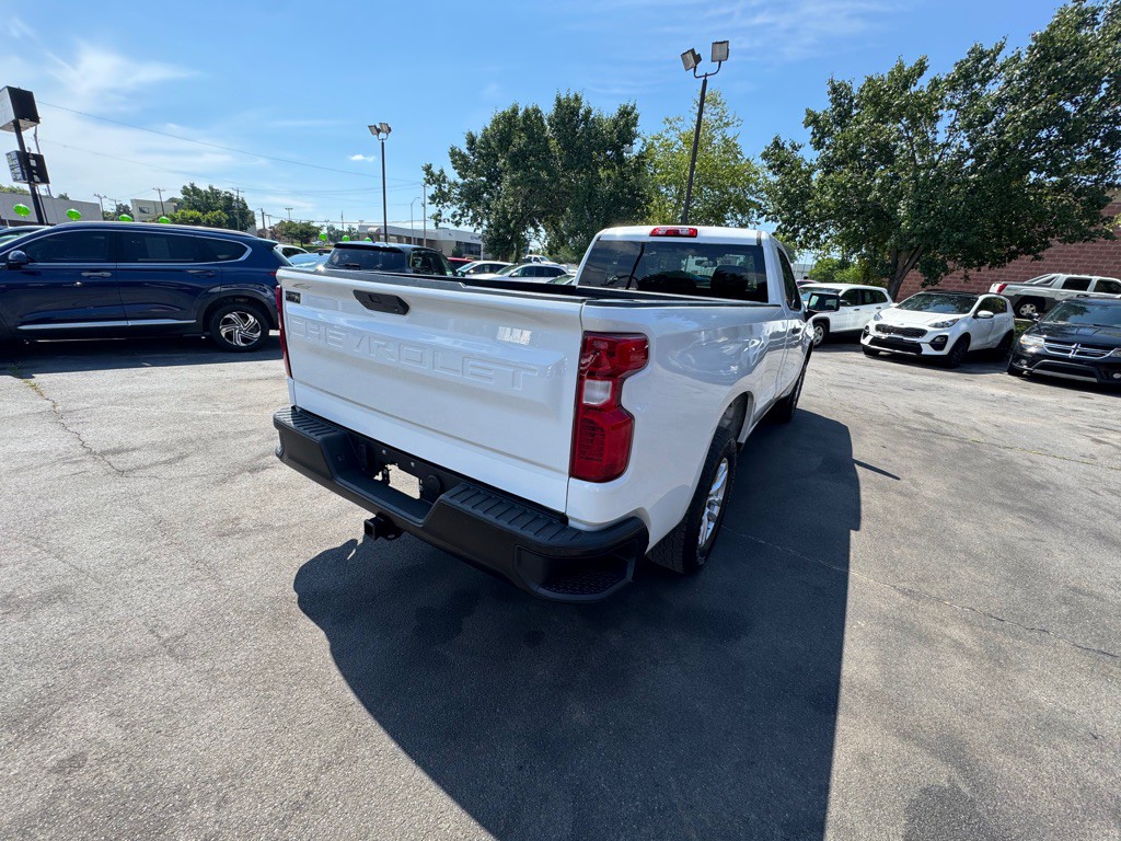 2021 Chevrolet Silverado 1500 Image 3