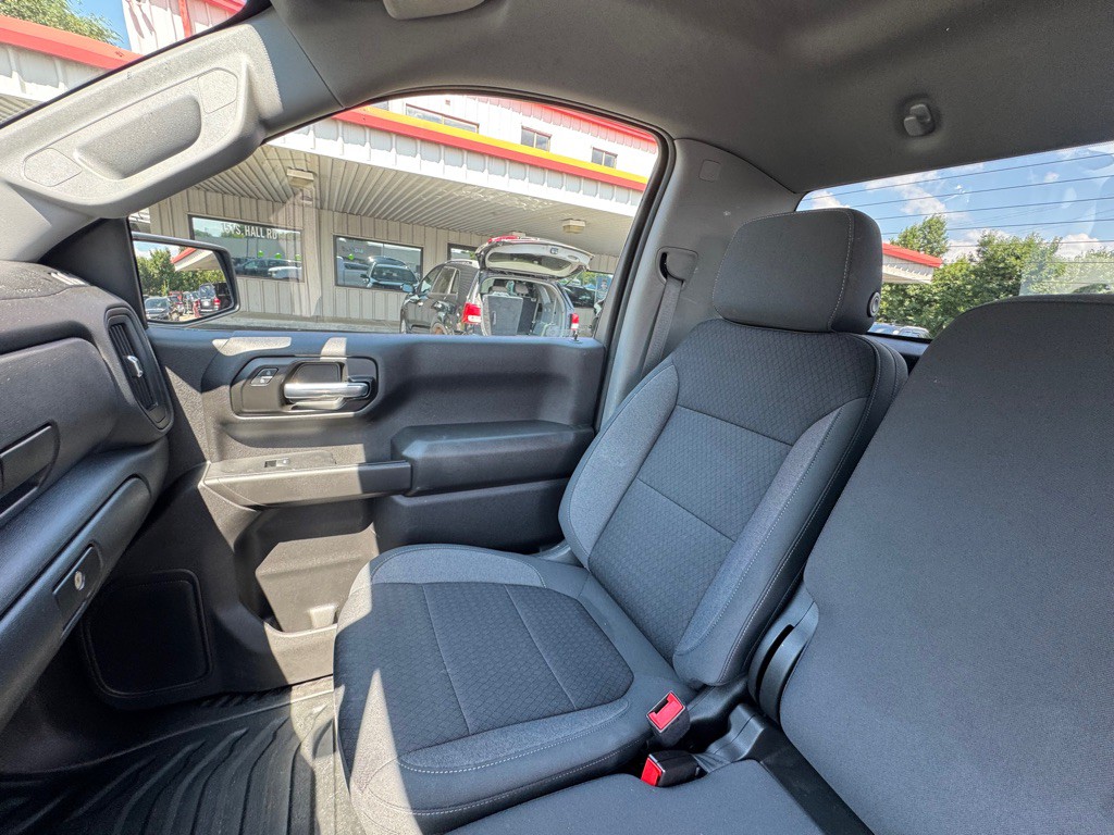 2021 Chevrolet Silverado 1500 Image 6