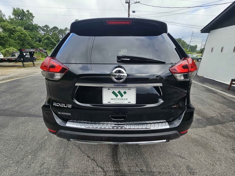 2017 Nissan Rogue Image 6