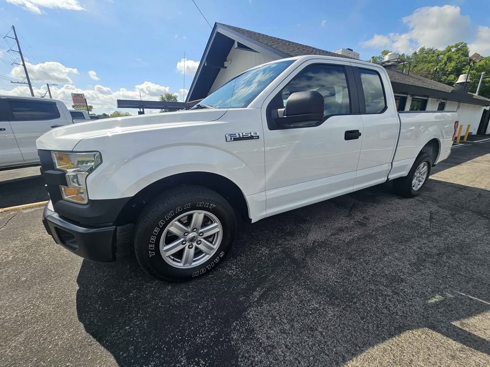 2016 Ford F-150 Image 3