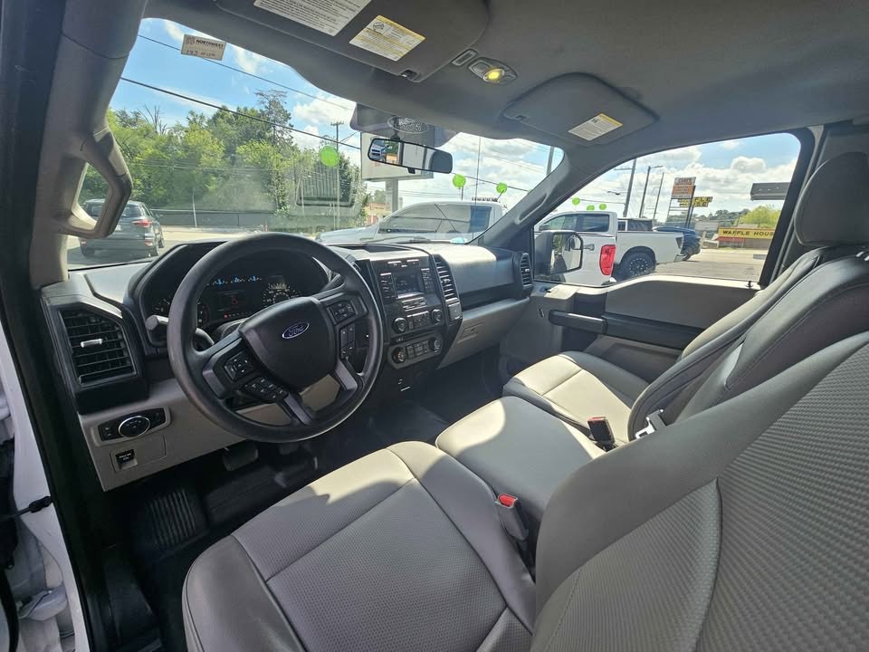 2016 Ford F-150 Image 9