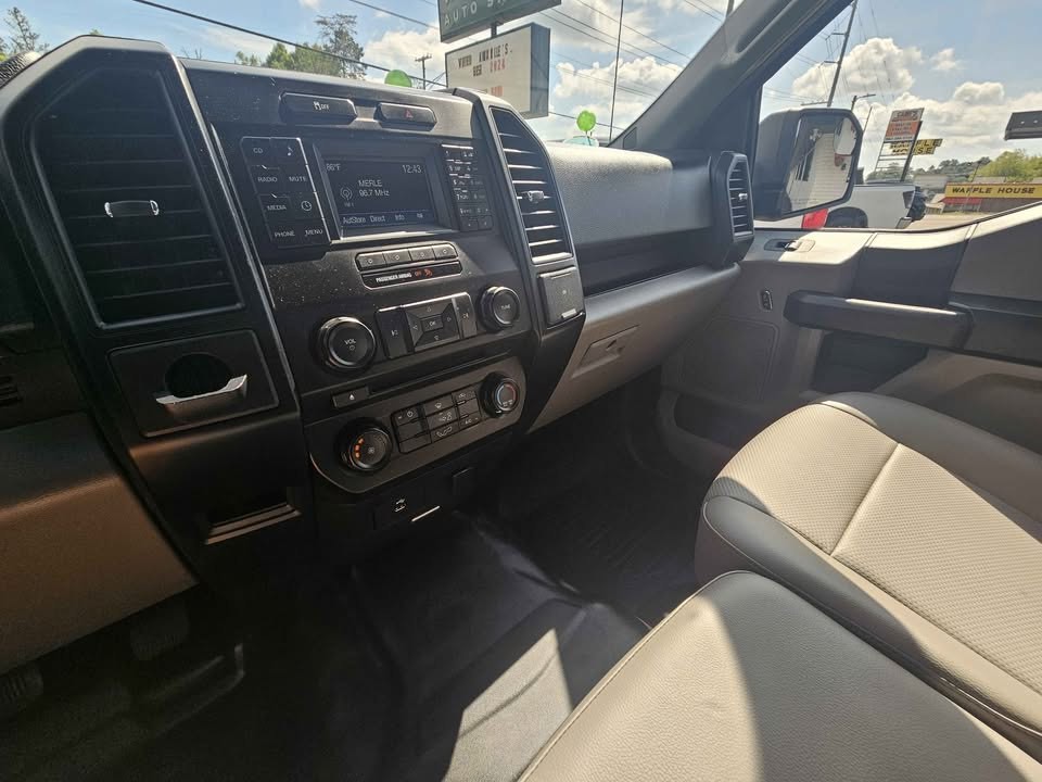 2016 Ford F-150 Image 11