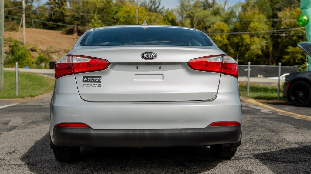 2016 Kia Forte Image 5