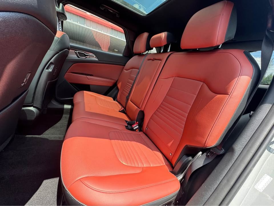 2023 Kia Sportage Image 5