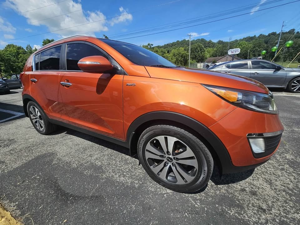 2013 Kia Sportage Image 2