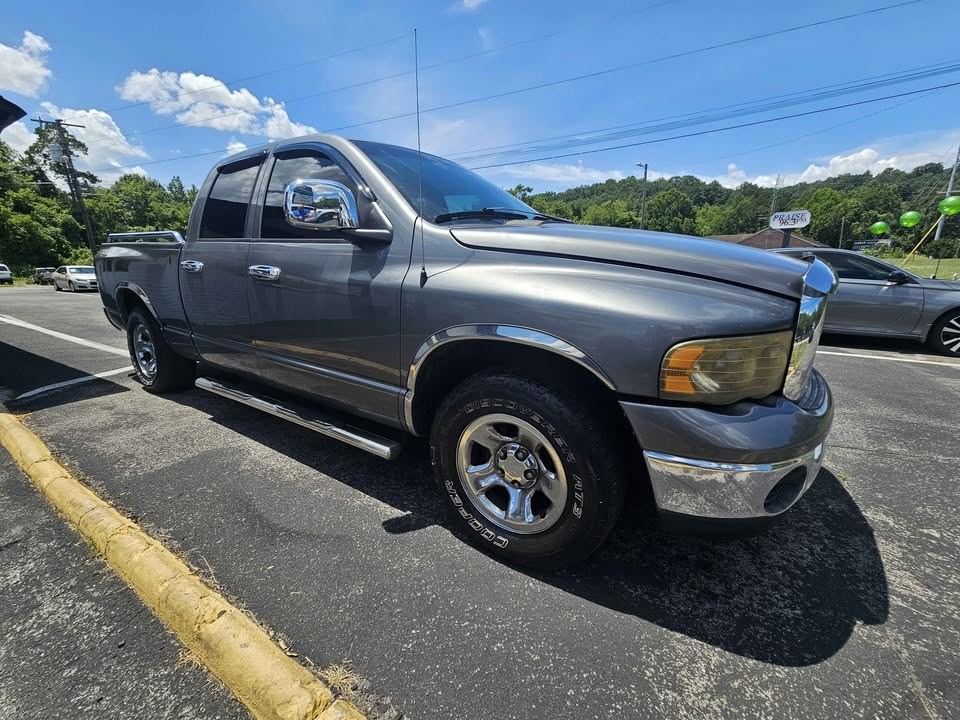 2005 Dodge Ram 1500 Image 3