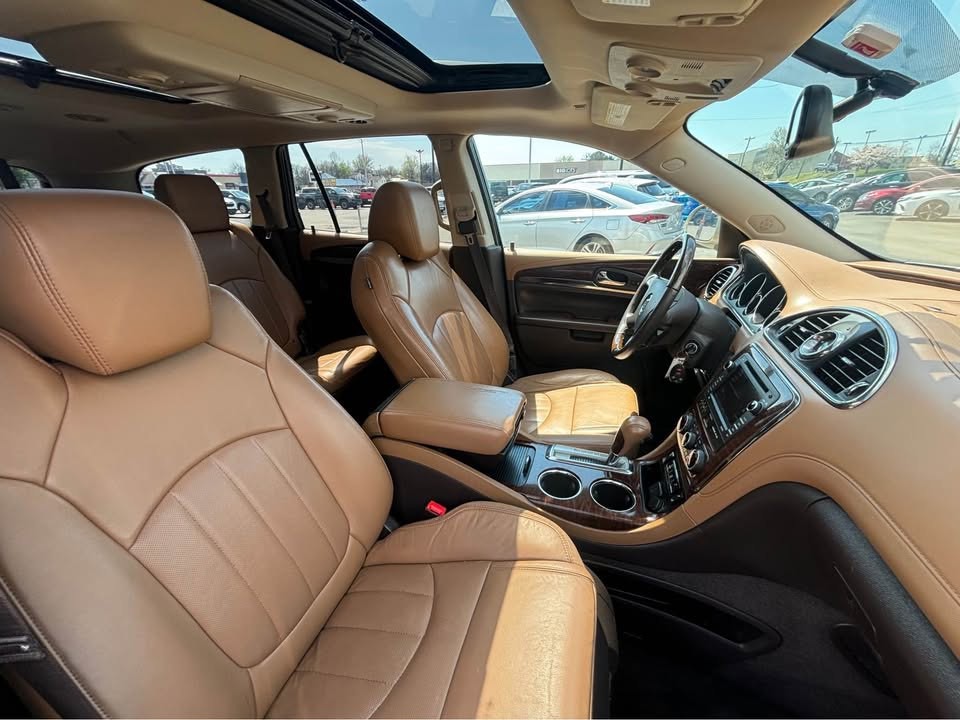 2015 Buick Enclave Image 8