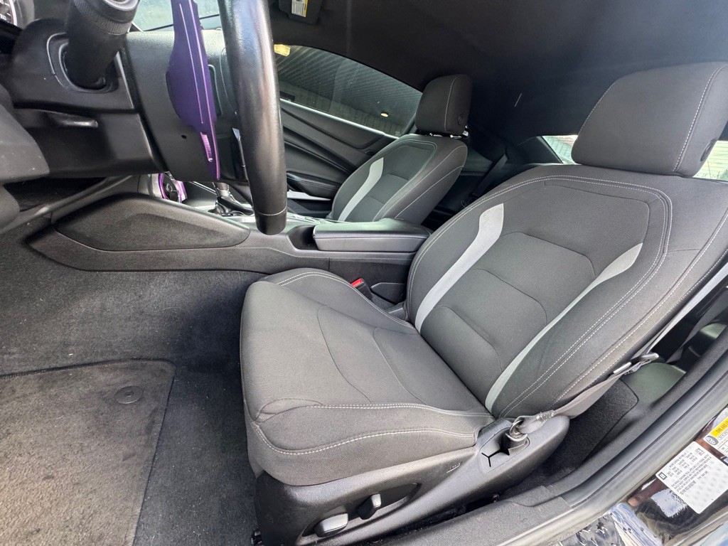 2018 Chevrolet Camaro Image 5