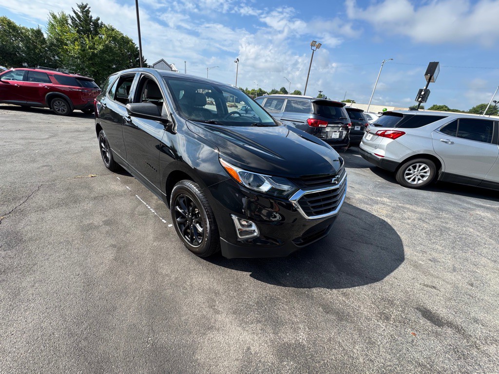 2019 Chevrolet Equinox Image 2