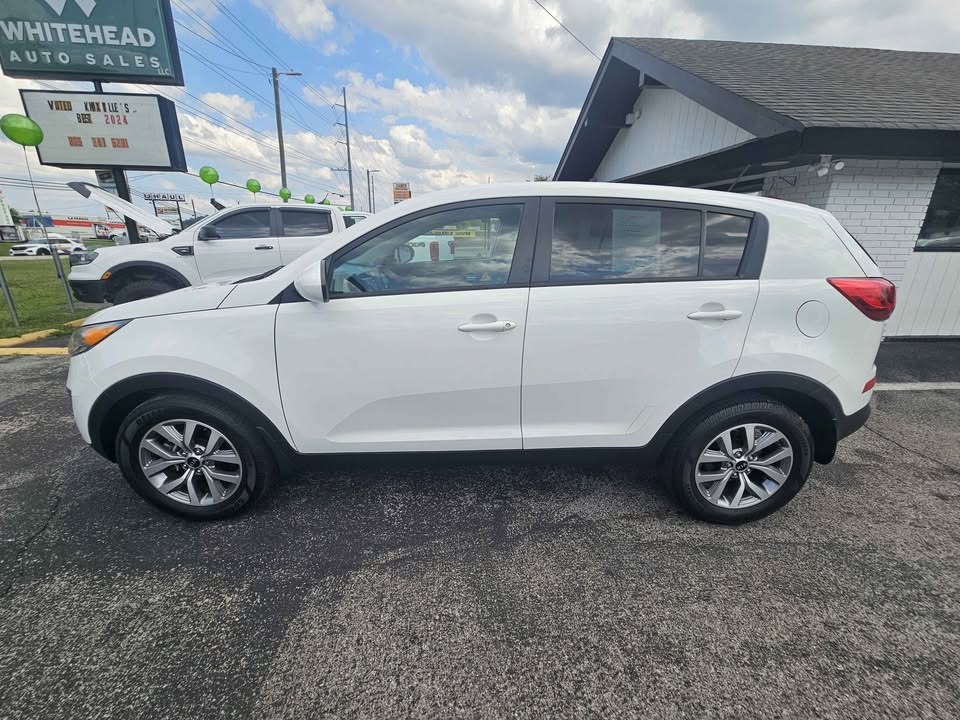 2016 Kia Sportage Image 2