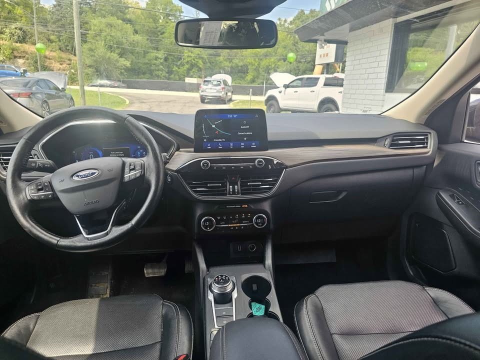 2020 Ford Escape Image 9