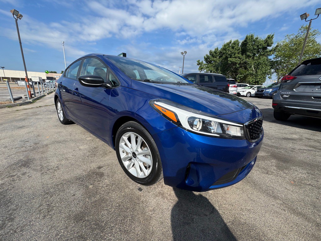 2017 Kia Forte Image 12