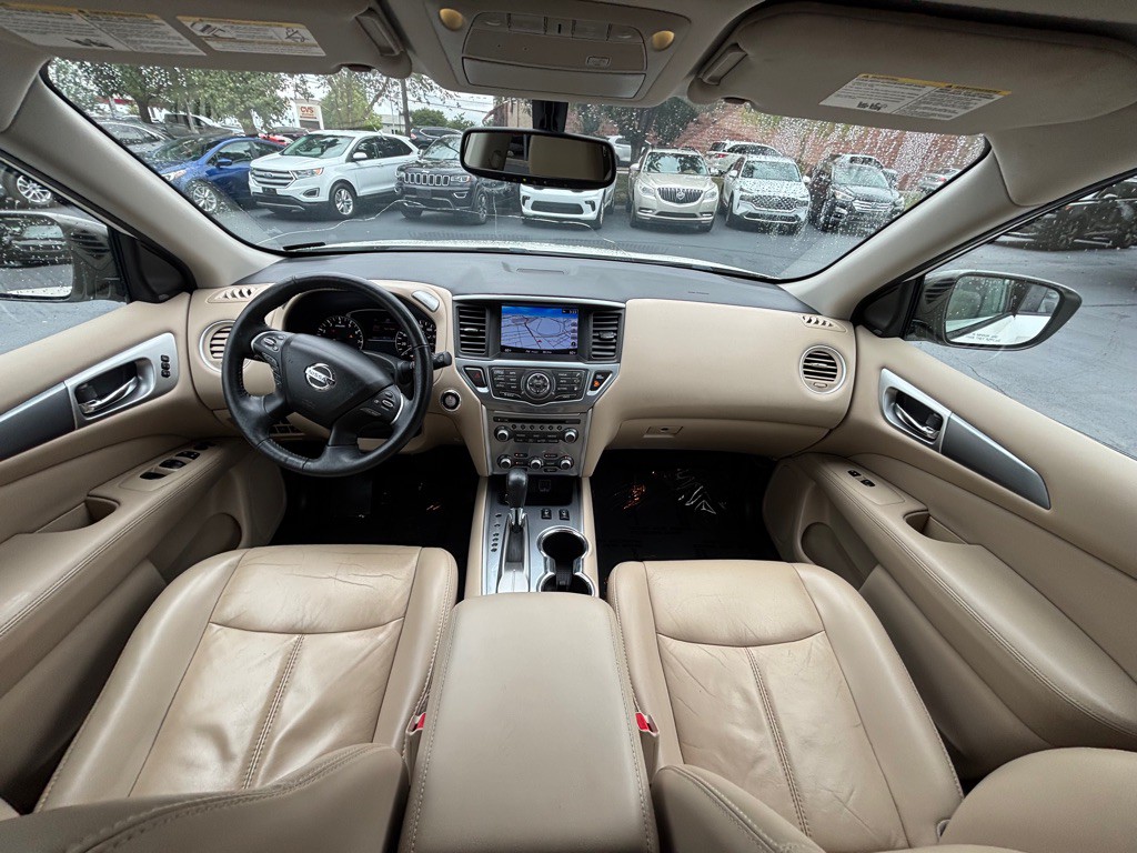 2018 Nissan Pathfinder Image 10