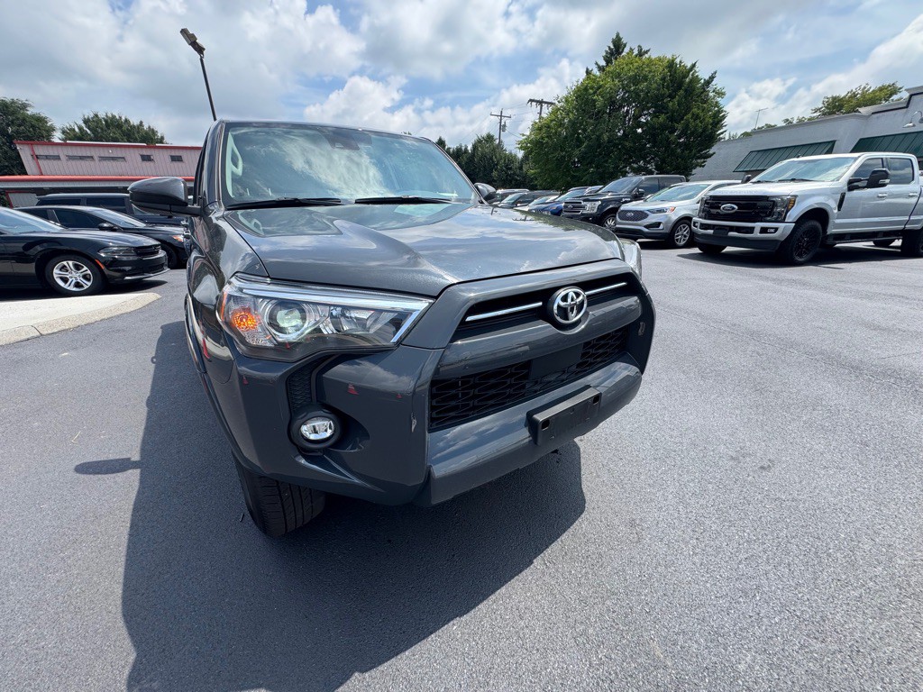 2024 Toyota 4Runner Image 3