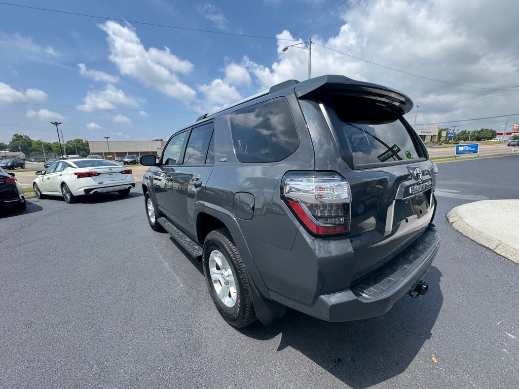 2024 Toyota 4Runner Image 8