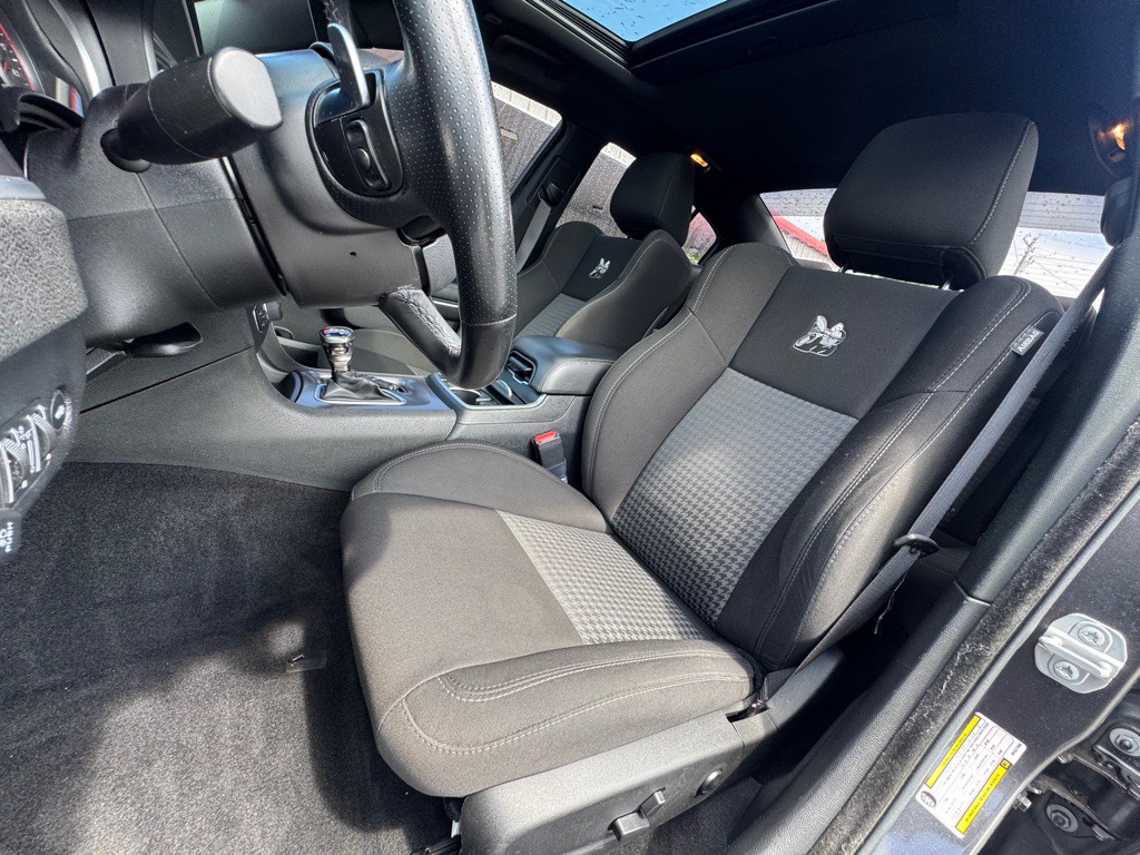 2021 Dodge Charger Image 9