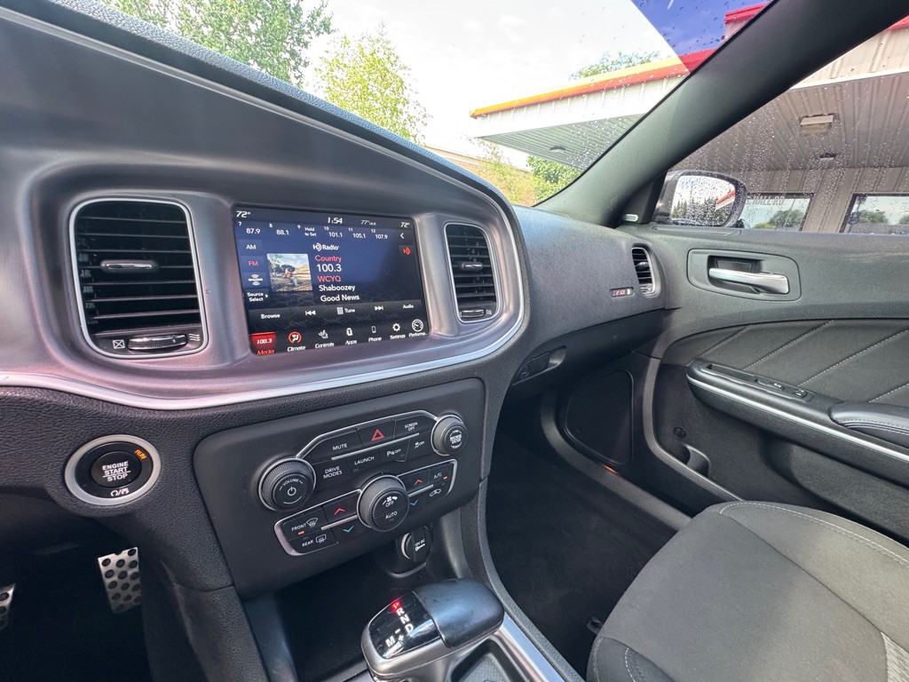 2021 Dodge Charger Image 11