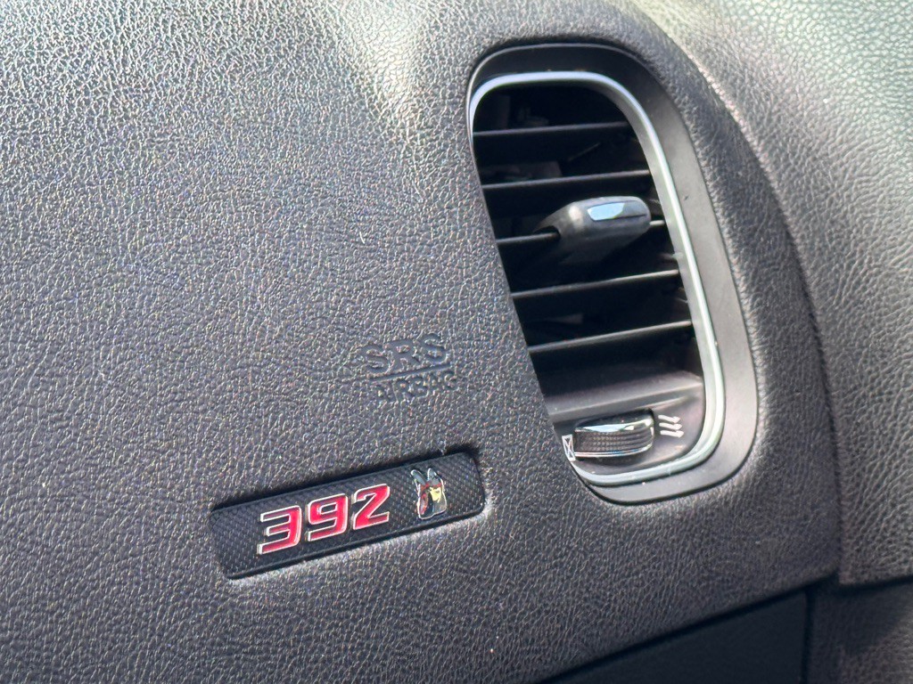 2021 Dodge Charger Image 12