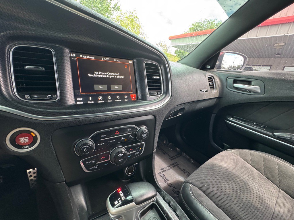 2018 Dodge Charger Image 11