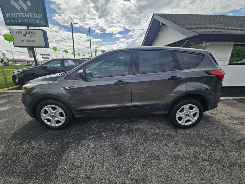 2019 Ford Escape Image 3
