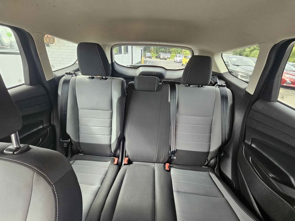 2019 Ford Escape Image 10
