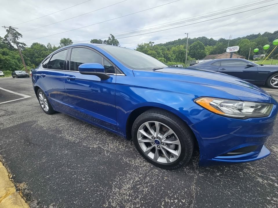 2017 Ford Fusion Image 4