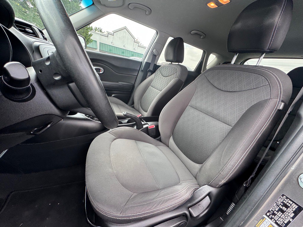 2015 Kia Soul Image 8