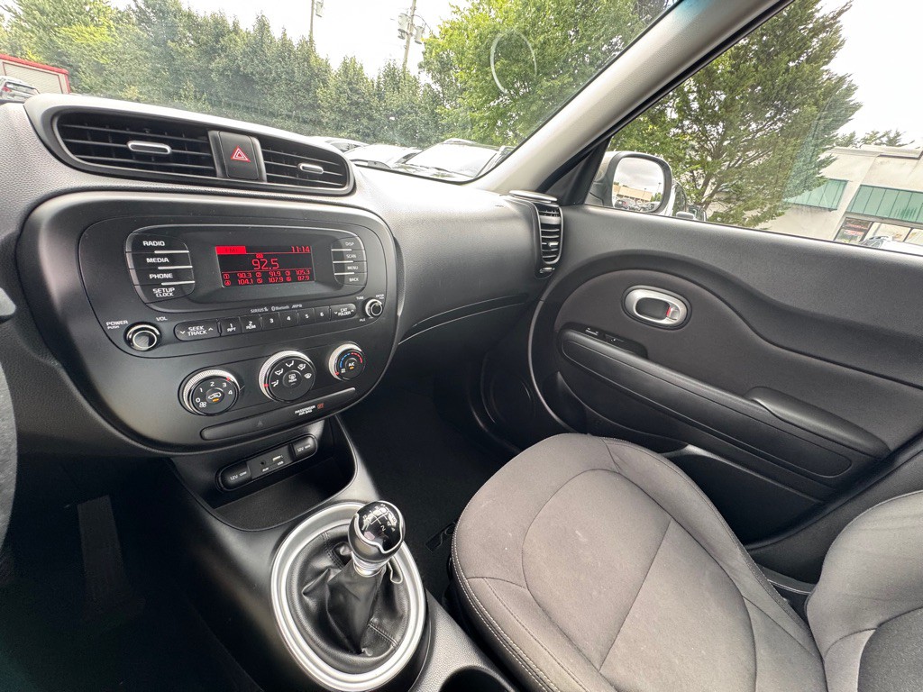 2015 Kia Soul Image 10
